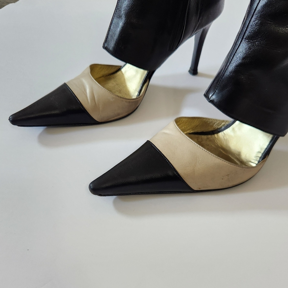 CHANEL Black‎ and Cream Heeled Boots - Picture 10 of 16